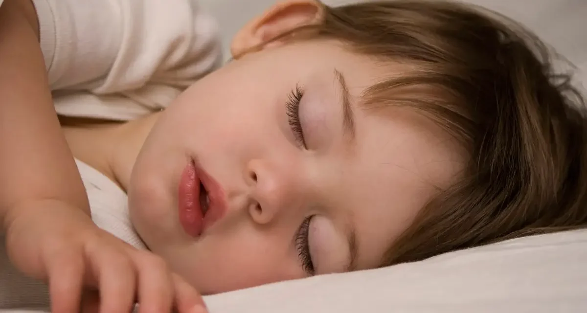 How to transition from bedsharing to cot without tears